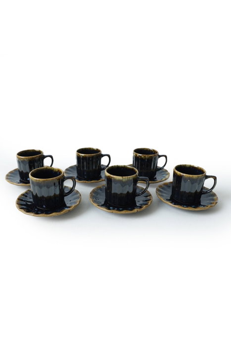 Hermia Juego de Tazas de Café y Platillos Negro y Dorado (12 Piezas)
